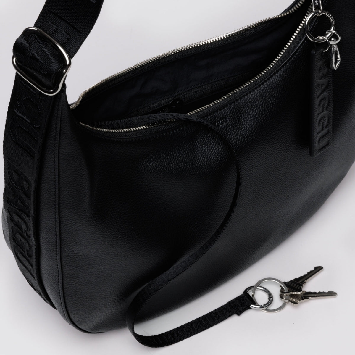 Baggu Medium Recycled Leather Crescent Bag