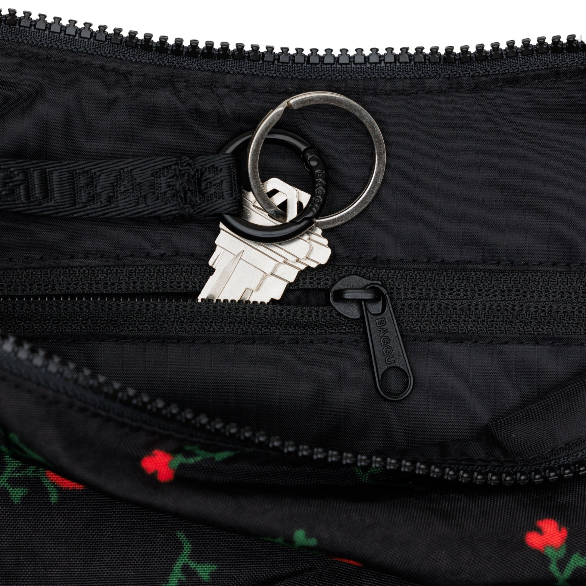 Baggu Medium Nylon Crescent Bag