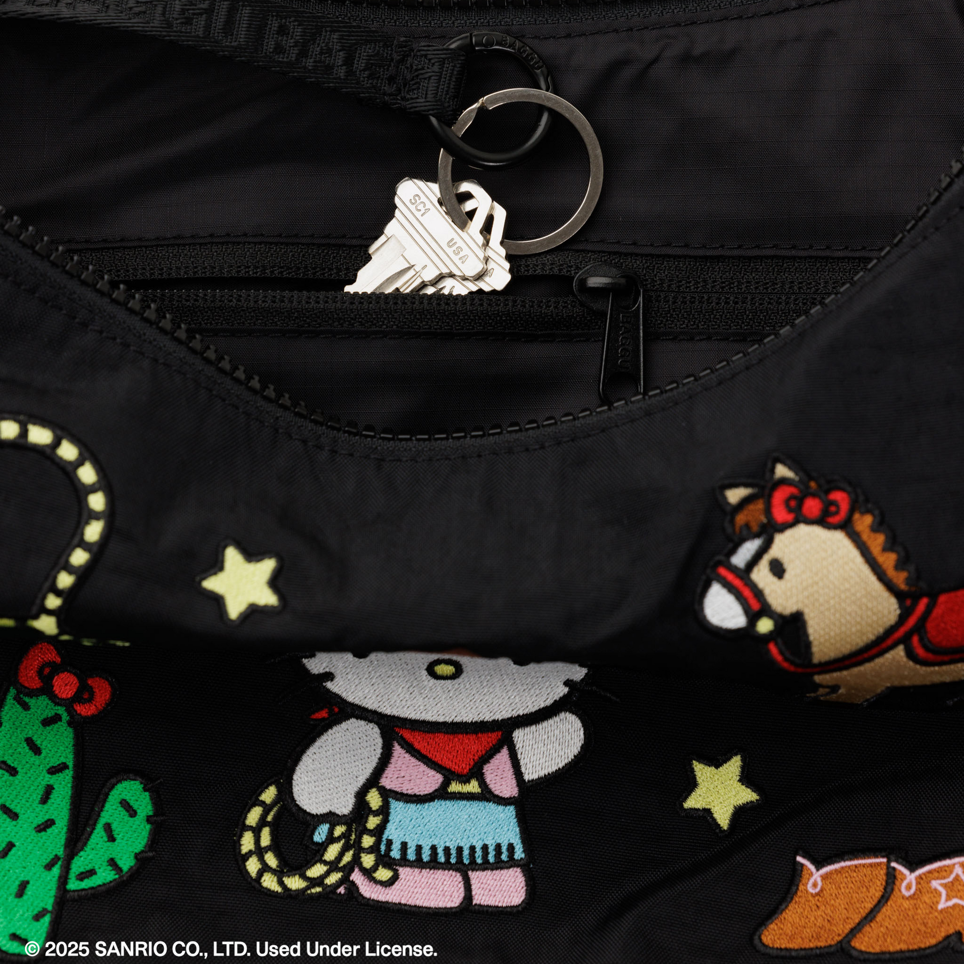 Baggu Medium Nylon Crescent Bag