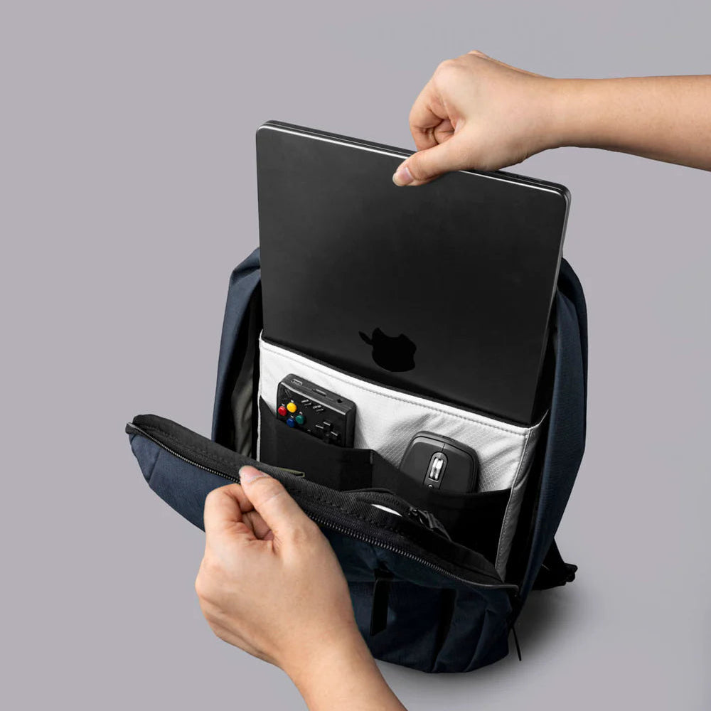 Alpaka Metro Backpack 12L