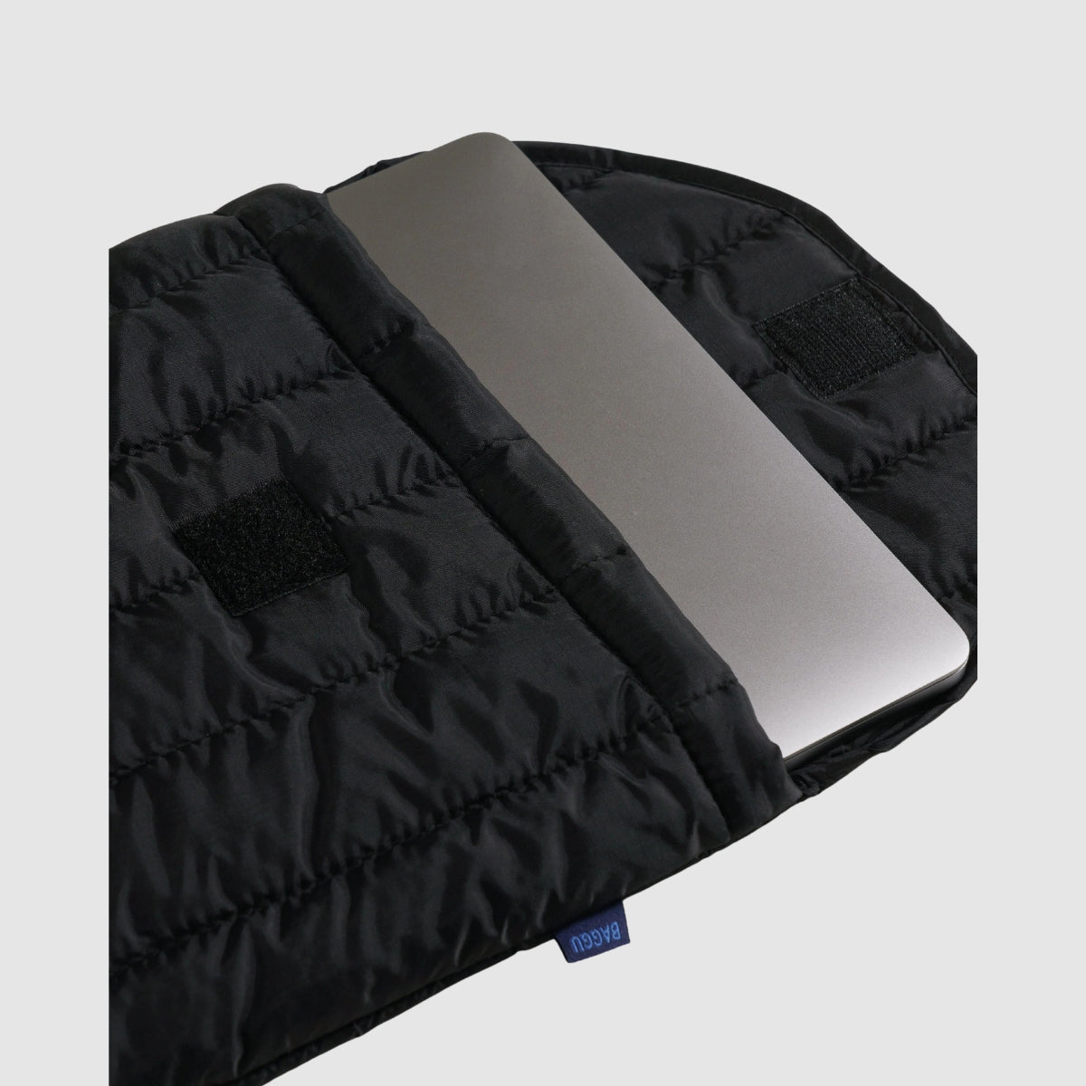 Baggu Puffy Laptop Sleeve 16