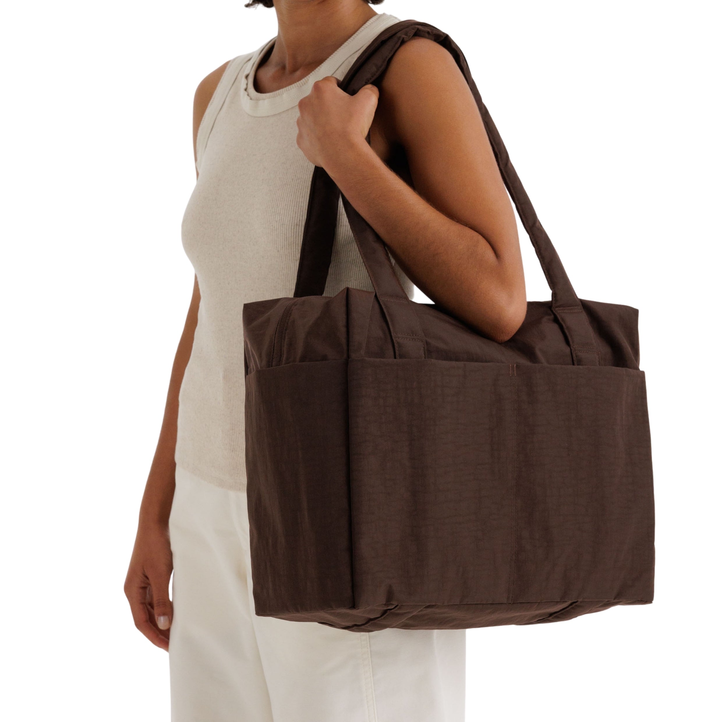 Baggu Small Cloud Carry-On in Coffee – Te Koop