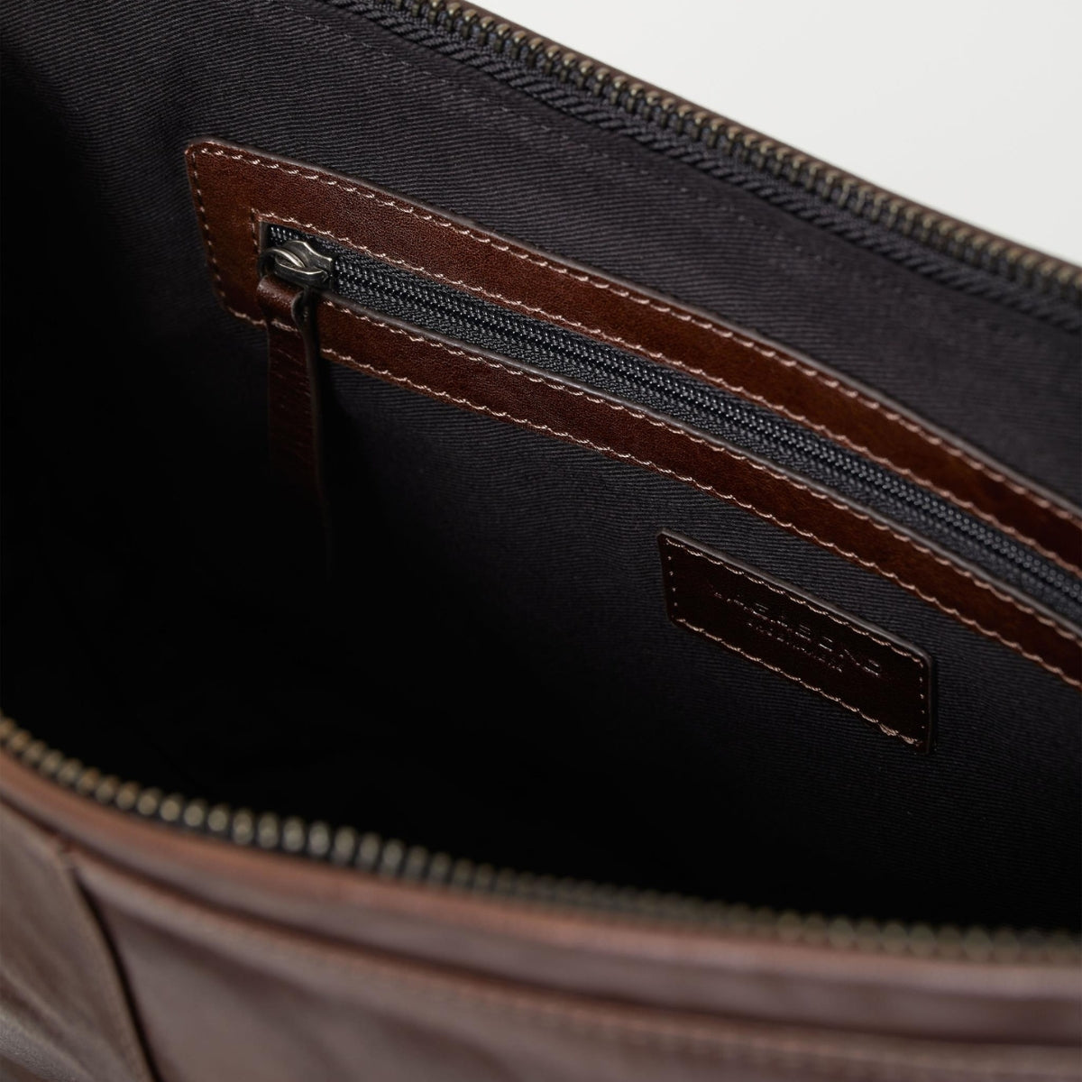 Vagabond Itami Bag Dark Brown