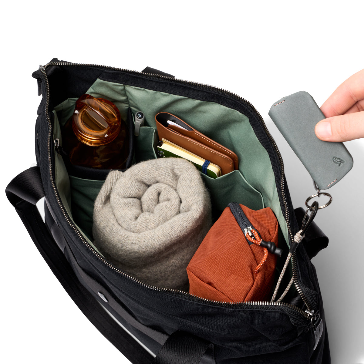 Bellroy Classic Tote 16L