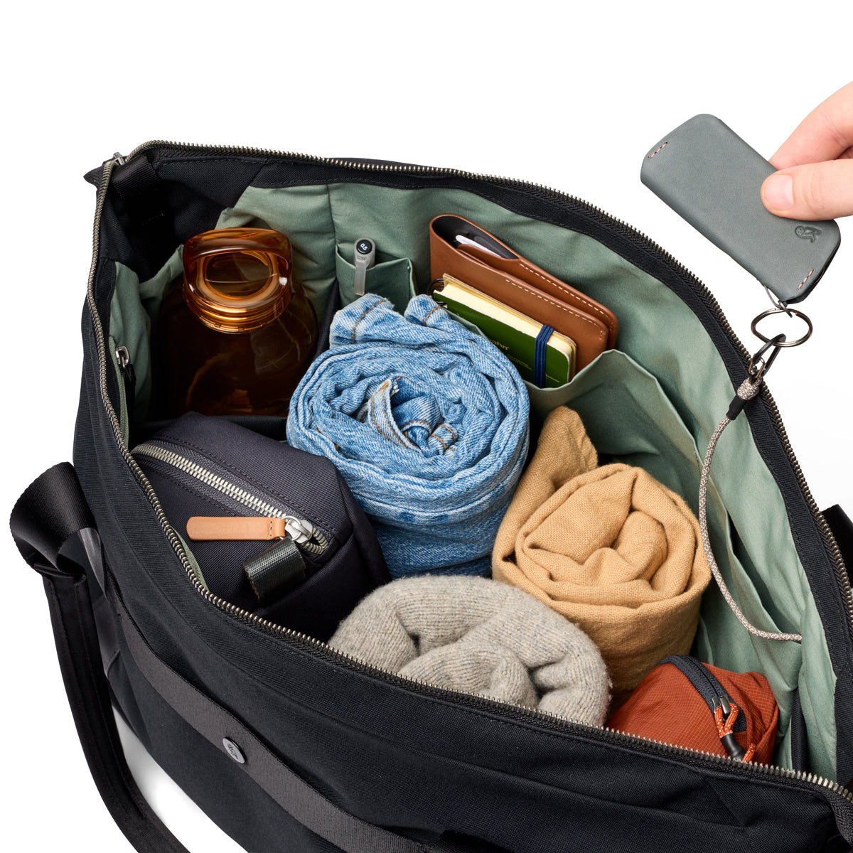 Bellroy Classic Getaway Bag 28L