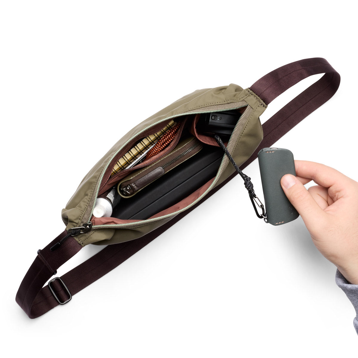 Bellroy Laneway Crescent Bag 2.5L