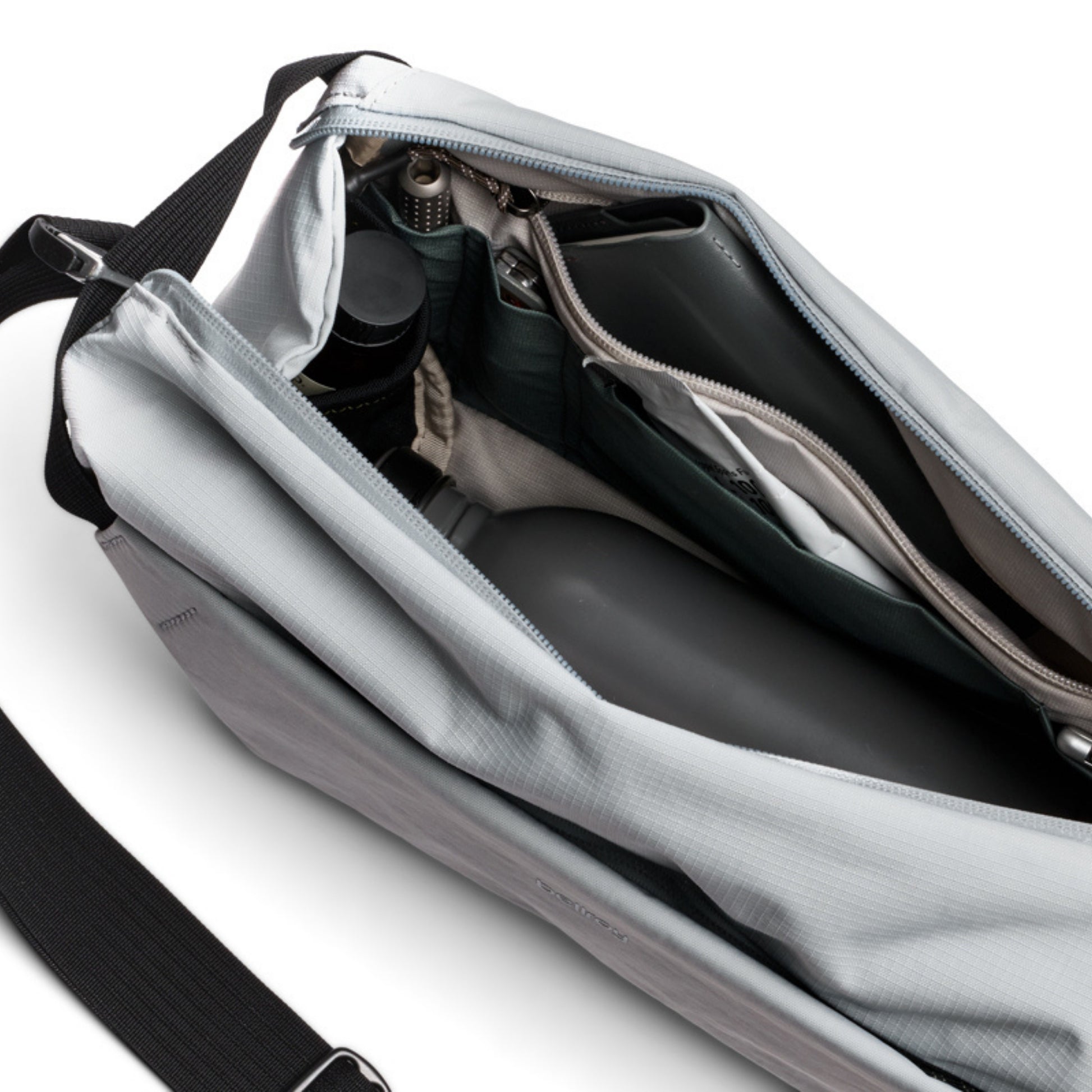 Bellroy Venture Sling 9L