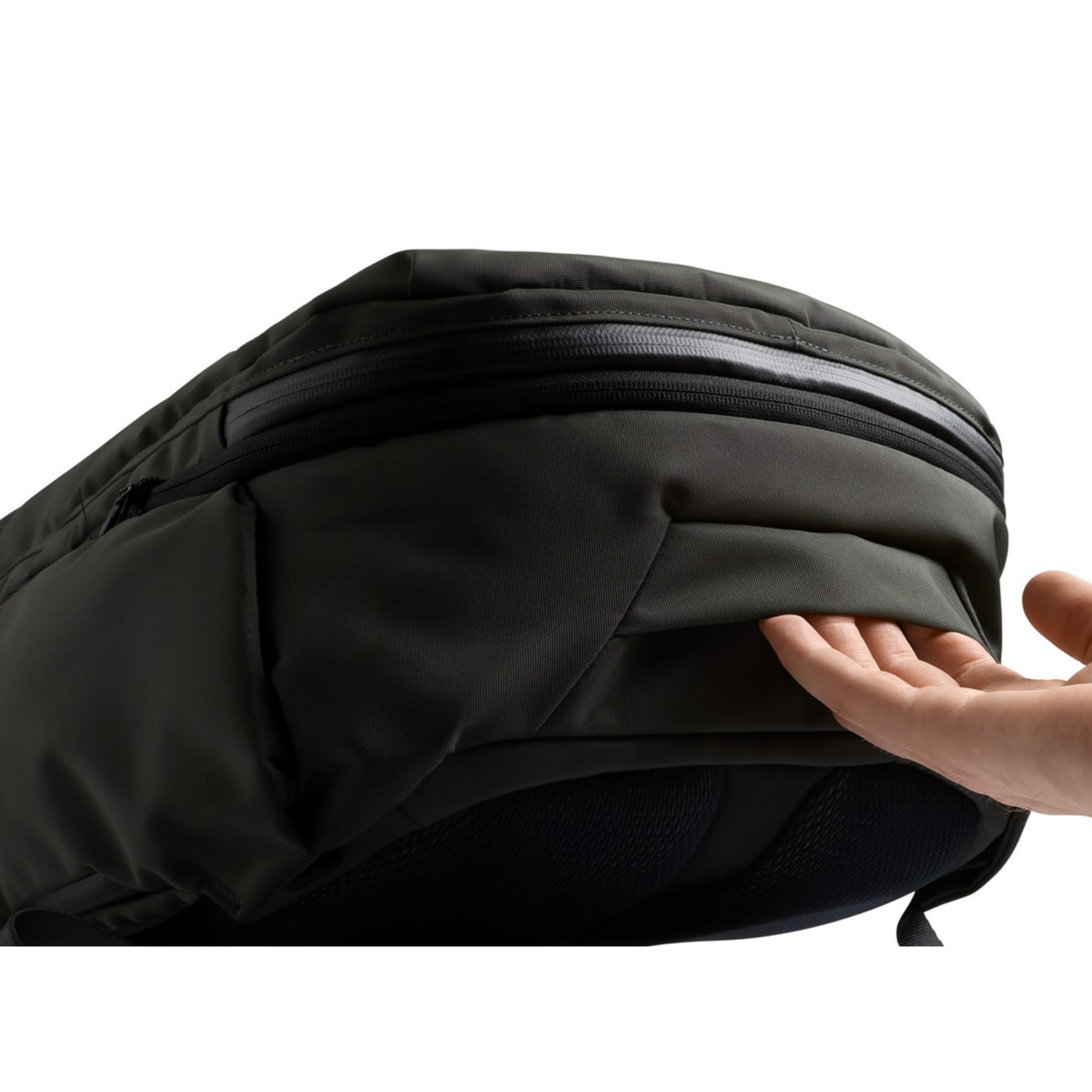 Bellroy Transit Travel Pack Pro