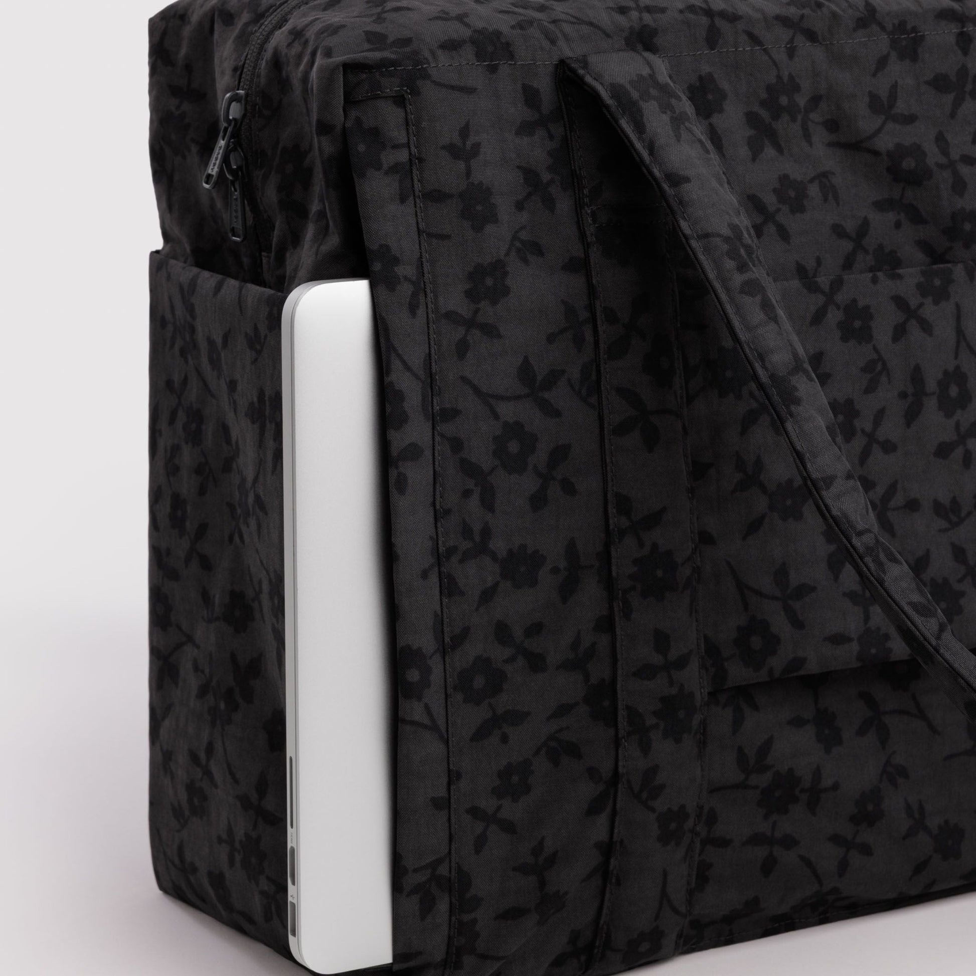 Baggu Cloud Carry-on