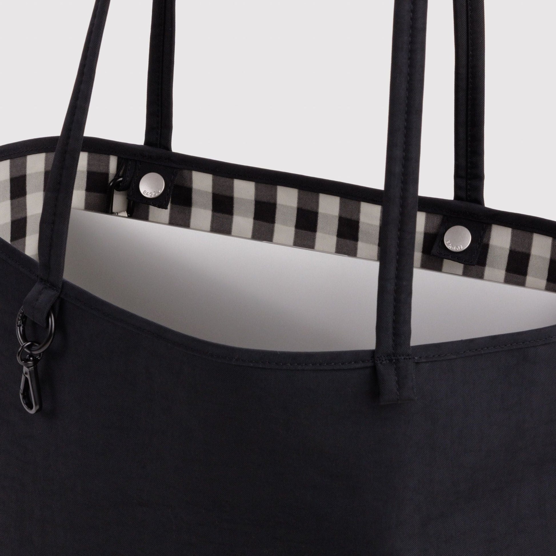 Baggu Medium Nylon Reversible Tote