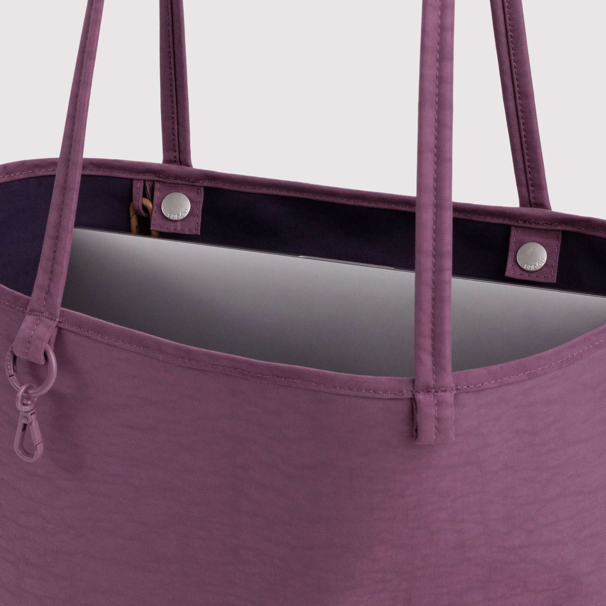 Baggu Medium Nylon Reversible Tote