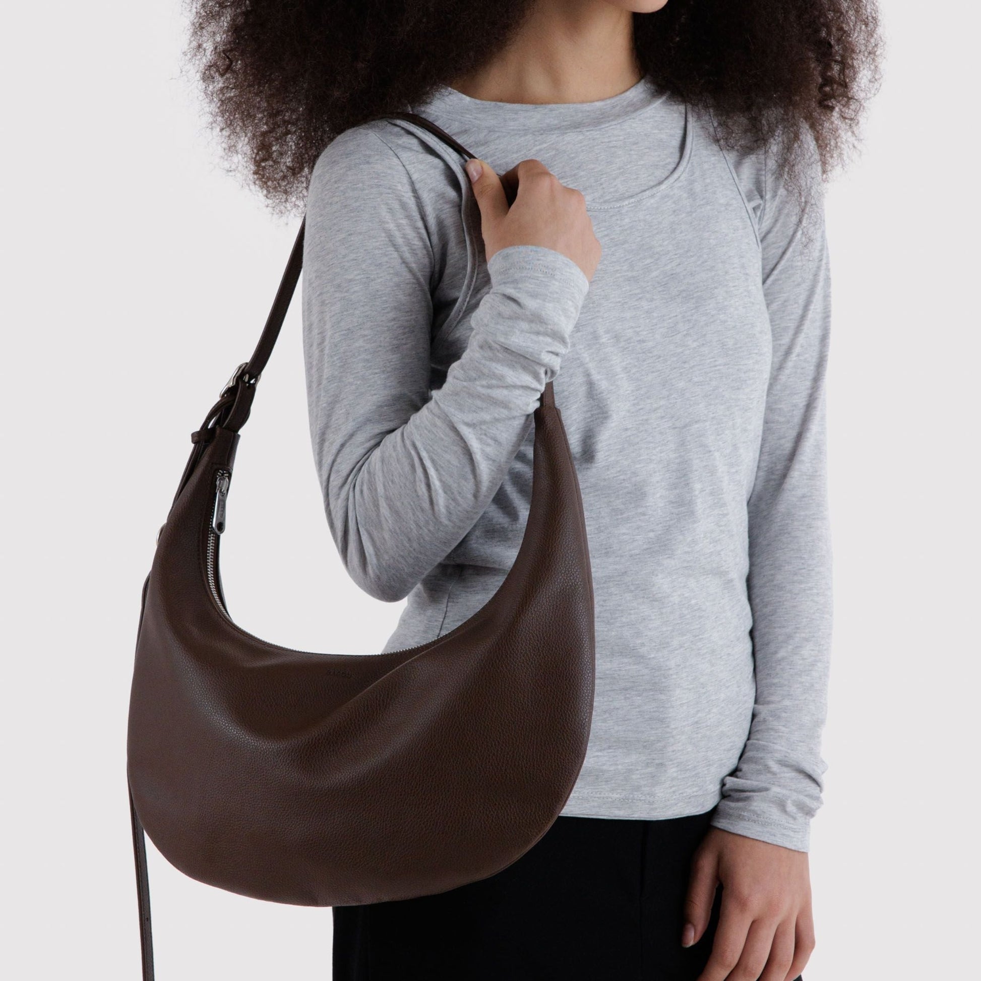 Baggu Medium Recycled Leather Flat Crescent