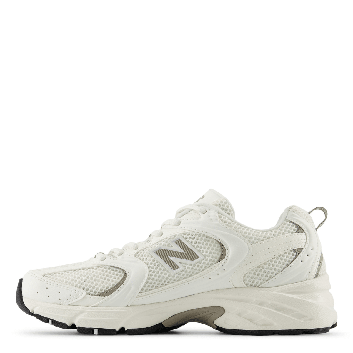 New Balance 530 in Sea Salt with Arid Stone | Getoutside Shoes