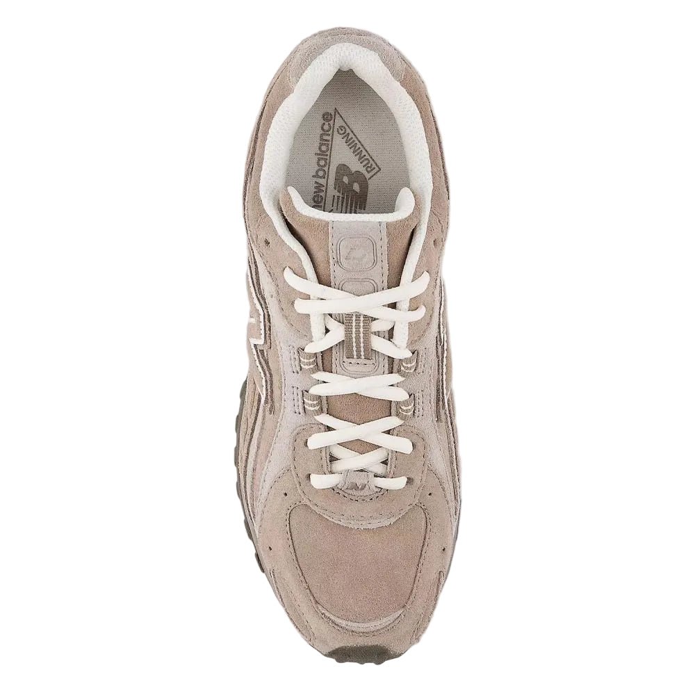 New Balance 204L Women in Mushroom with Arid Stone - Getoutside Shoes