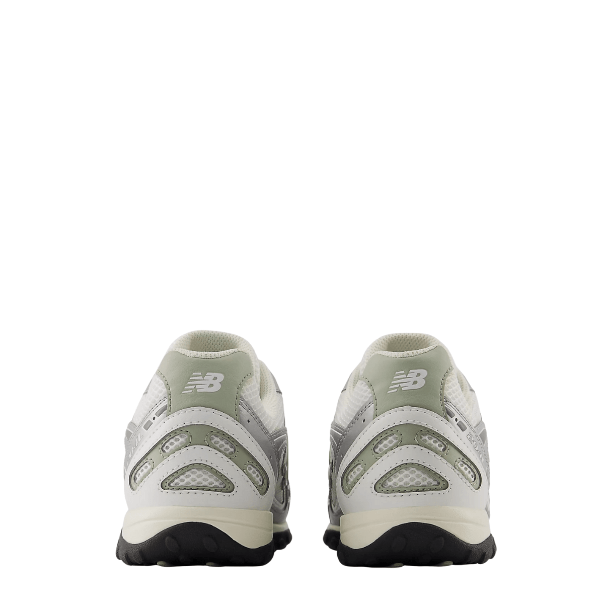 New Balance 204L Women in Silver Metallic with Garter Snake - Getoutside Shoes