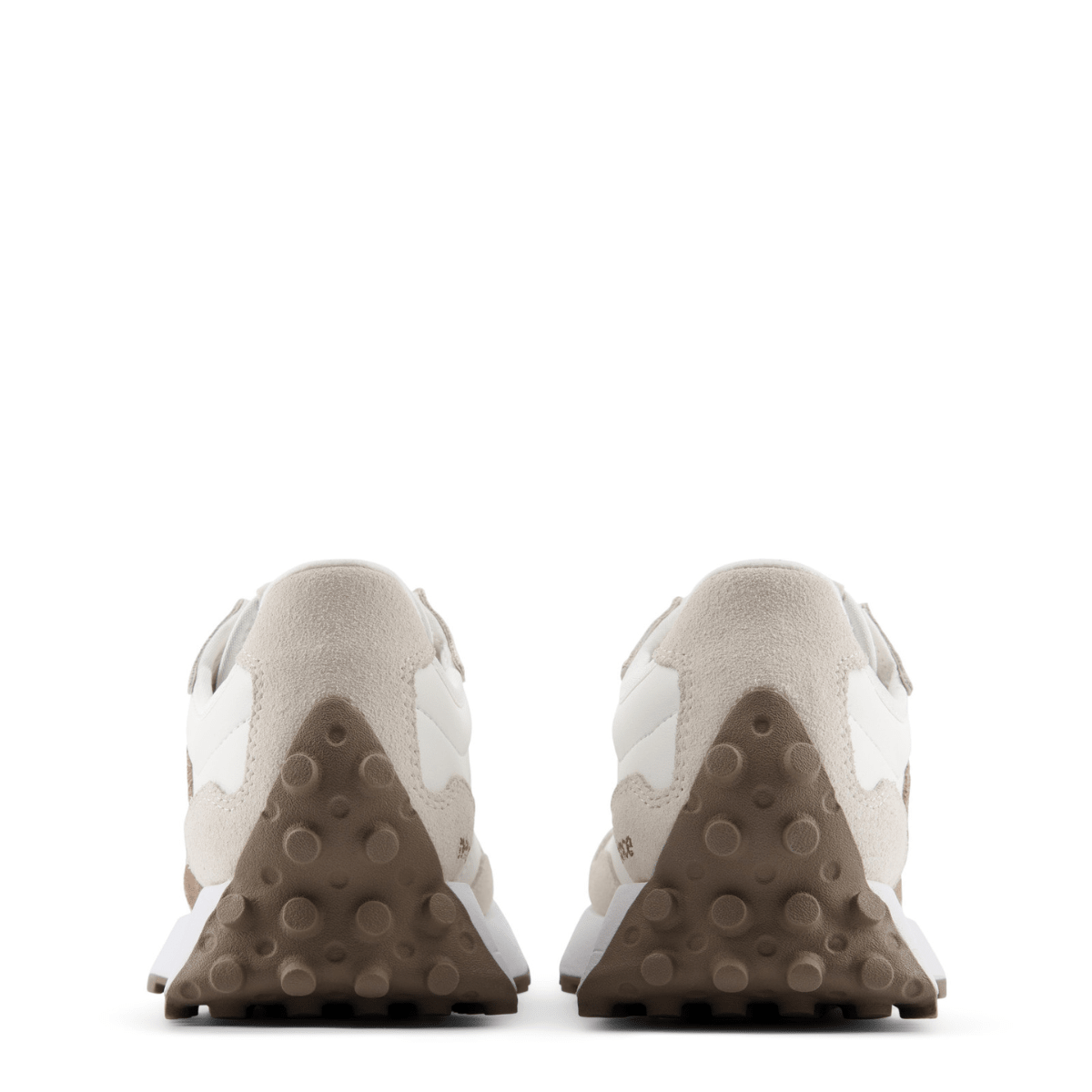 New Balance 327 Women in Linen with Sea Salt and Mushroom - Getoutside Shoes