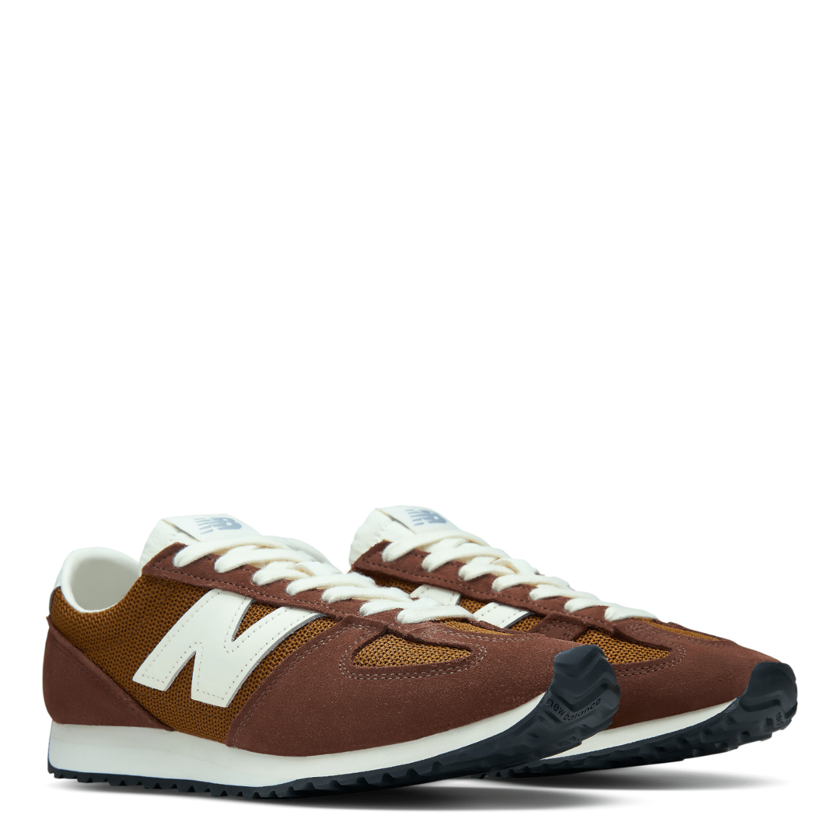 New Balance Women's 471 in Rich Oak with Breakfast Tea - Getoutside Shoes