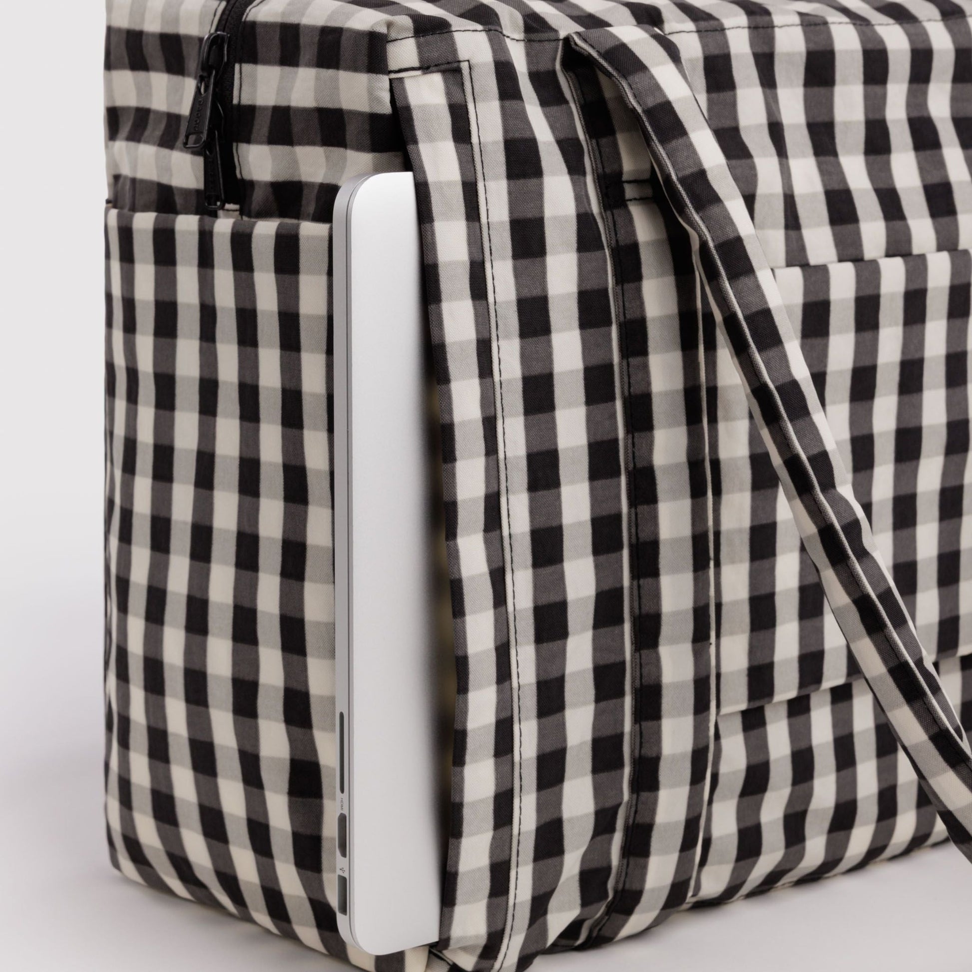Baggu Small Cloud Carry-On