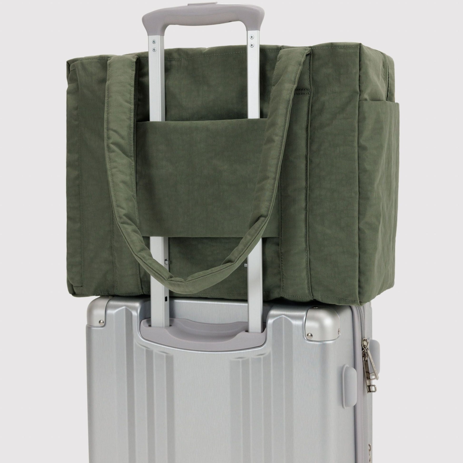 Baggu Small Cloud Carry-On