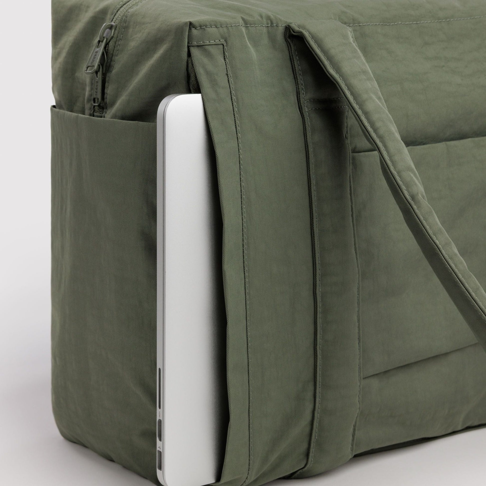 Baggu Small Cloud Carry-On