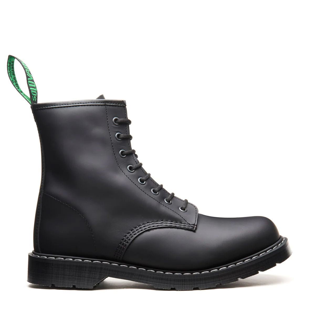 Solovair 8 Eye Zip Derby Boot in Black Greasy - Getoutside Shoes