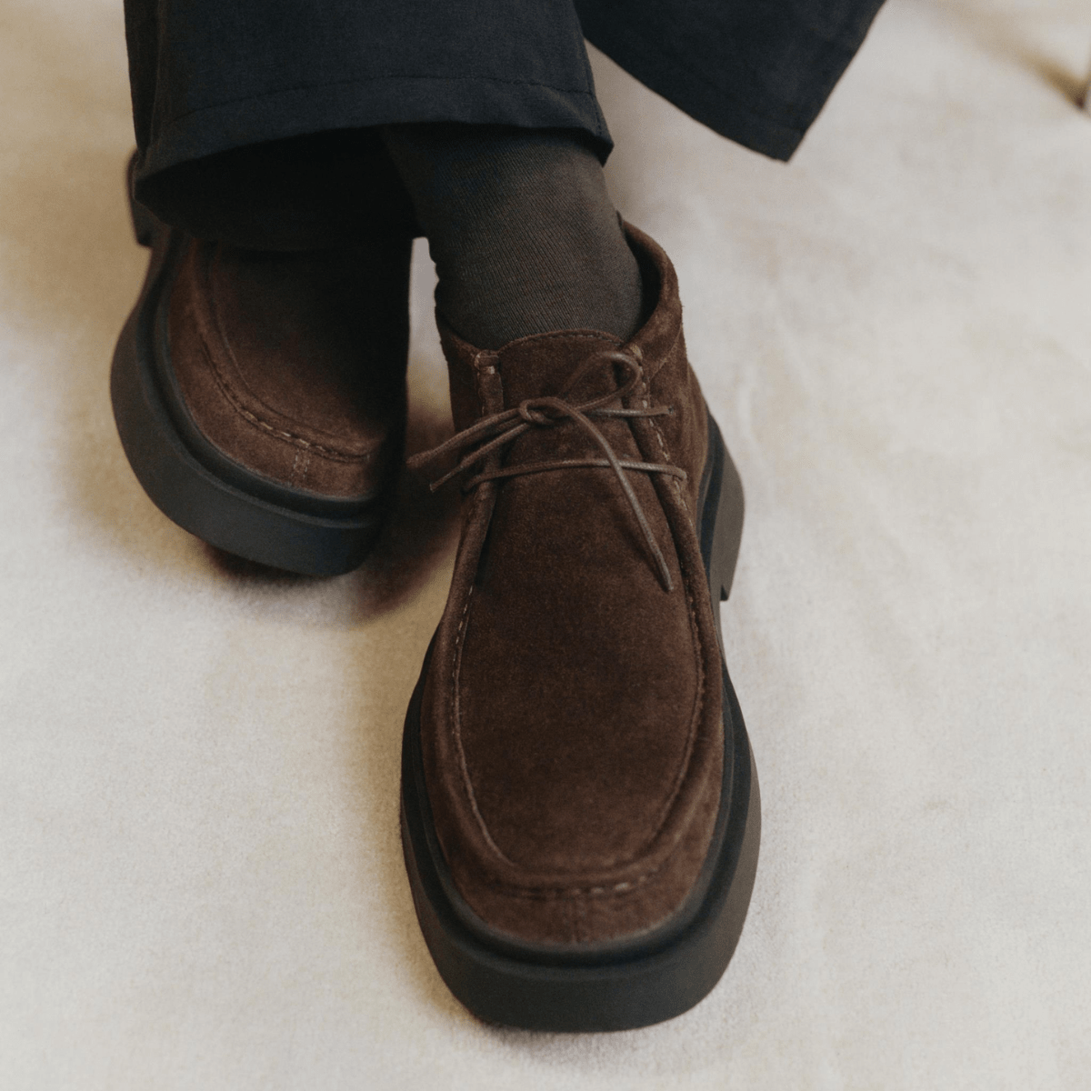Vagabond Men's Mike Boots in Dark Brown Suede - Getoutside Shoes