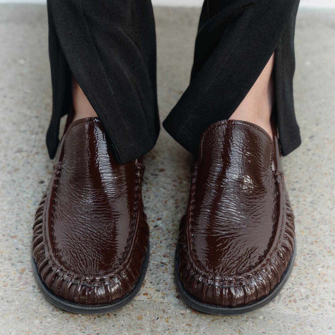 Vagabond Women's Brandi Loafers in Dark Brown Patent Leather - Getoutside Shoes
