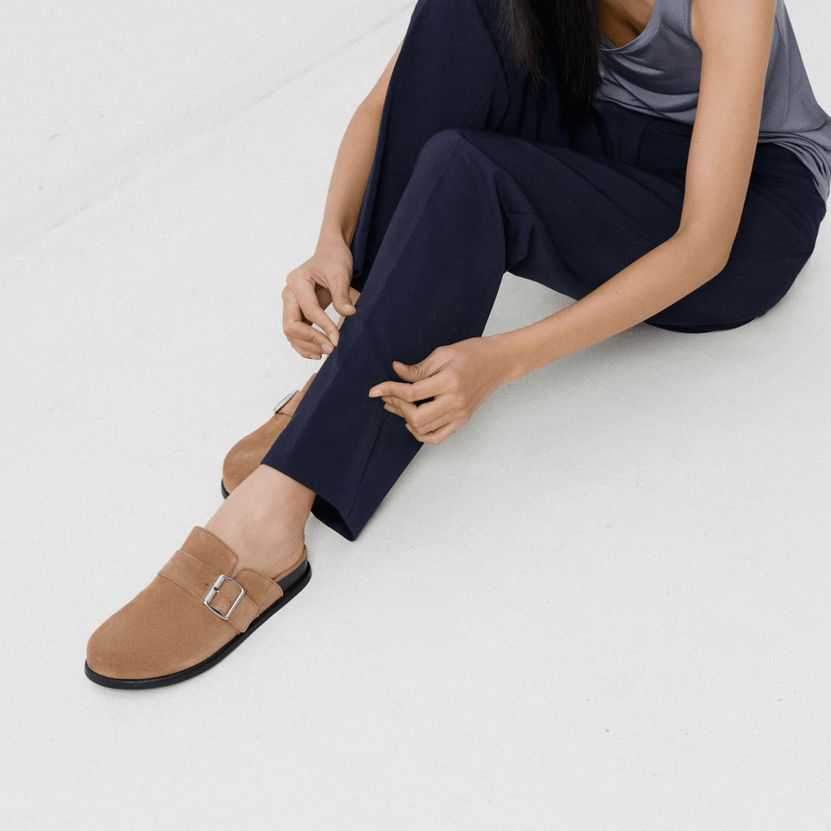 Vagabond Women's Effie Mules in Beige Suede - Getoutside Shoes