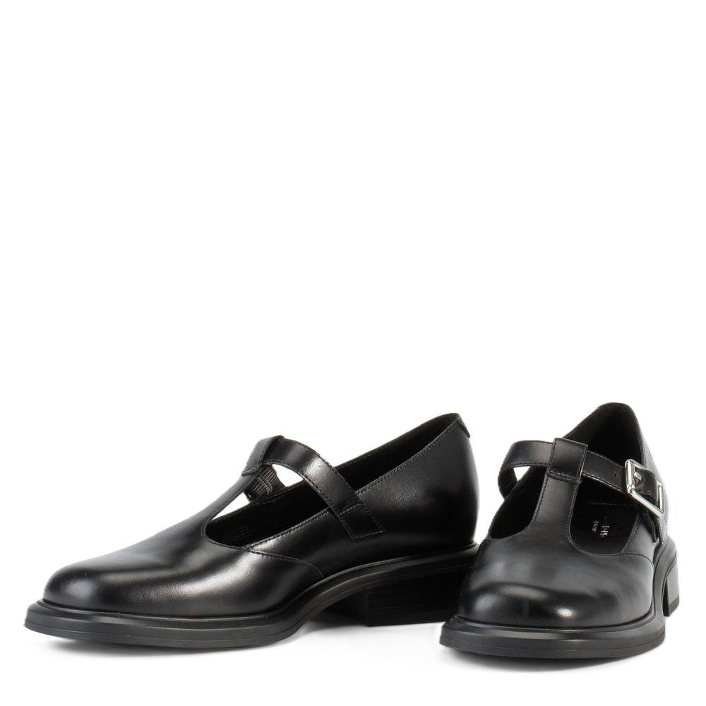 Vagabond Women's Ellis Shoes in Black Leather - Getoutside Shoes