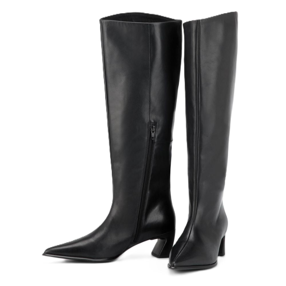 Vagabond Women's Ilona Boots in Black Leather - Getoutside Shoes