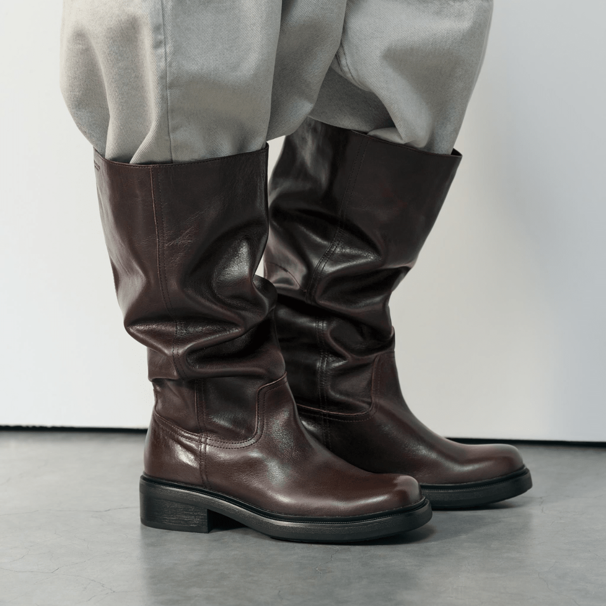 Vagabond Women's Karlie Tall Boots in Dark Brown Leather - Getoutside Shoes