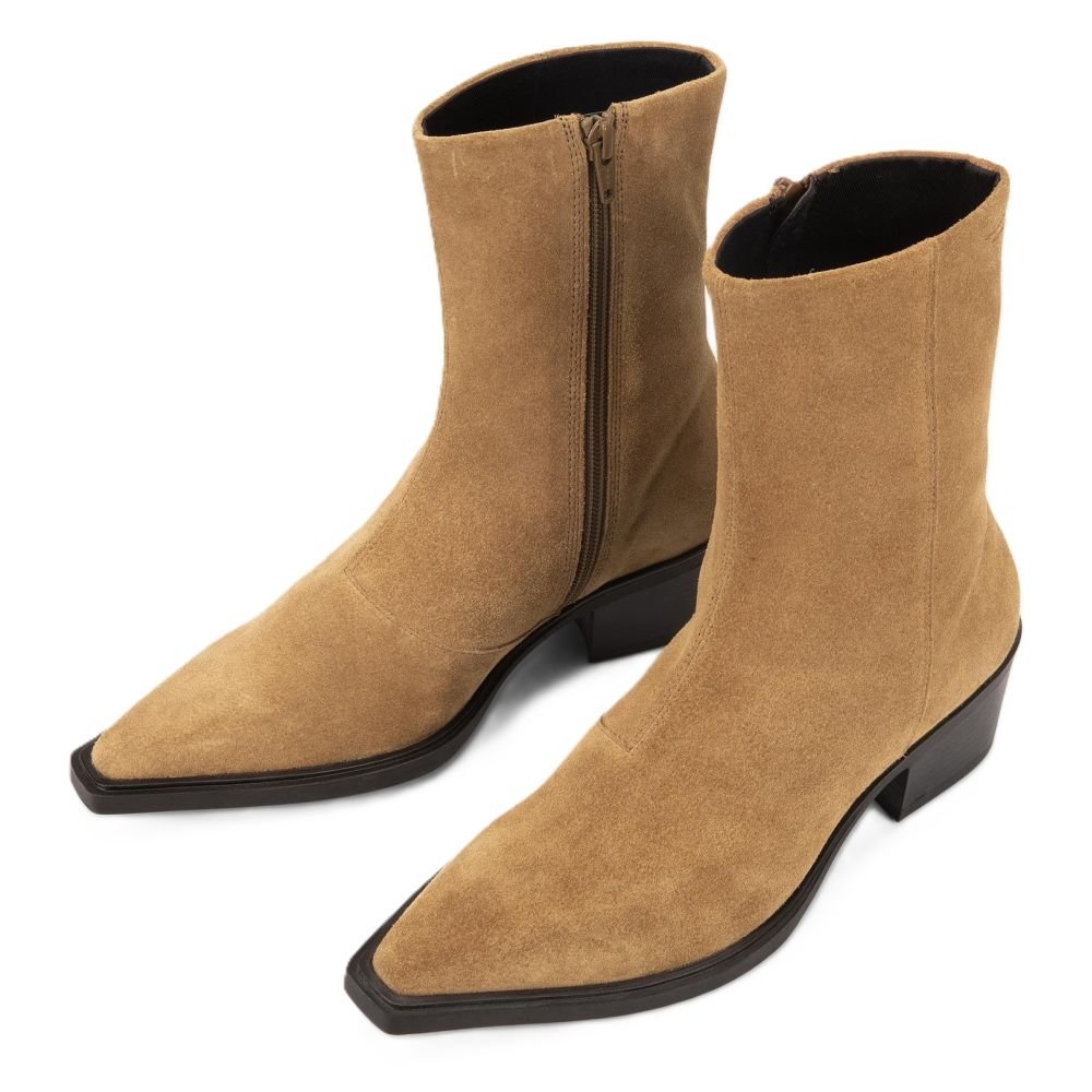 Vagabond Women's Kelsey Boots in Beige/Suede - Getoutside Shoes